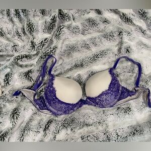 Victoria’s Secret dream angels bra